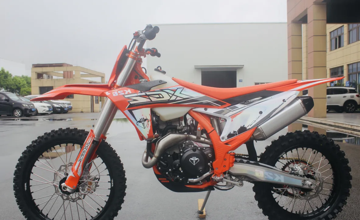 Мотоцикл XGZ K26-PR300